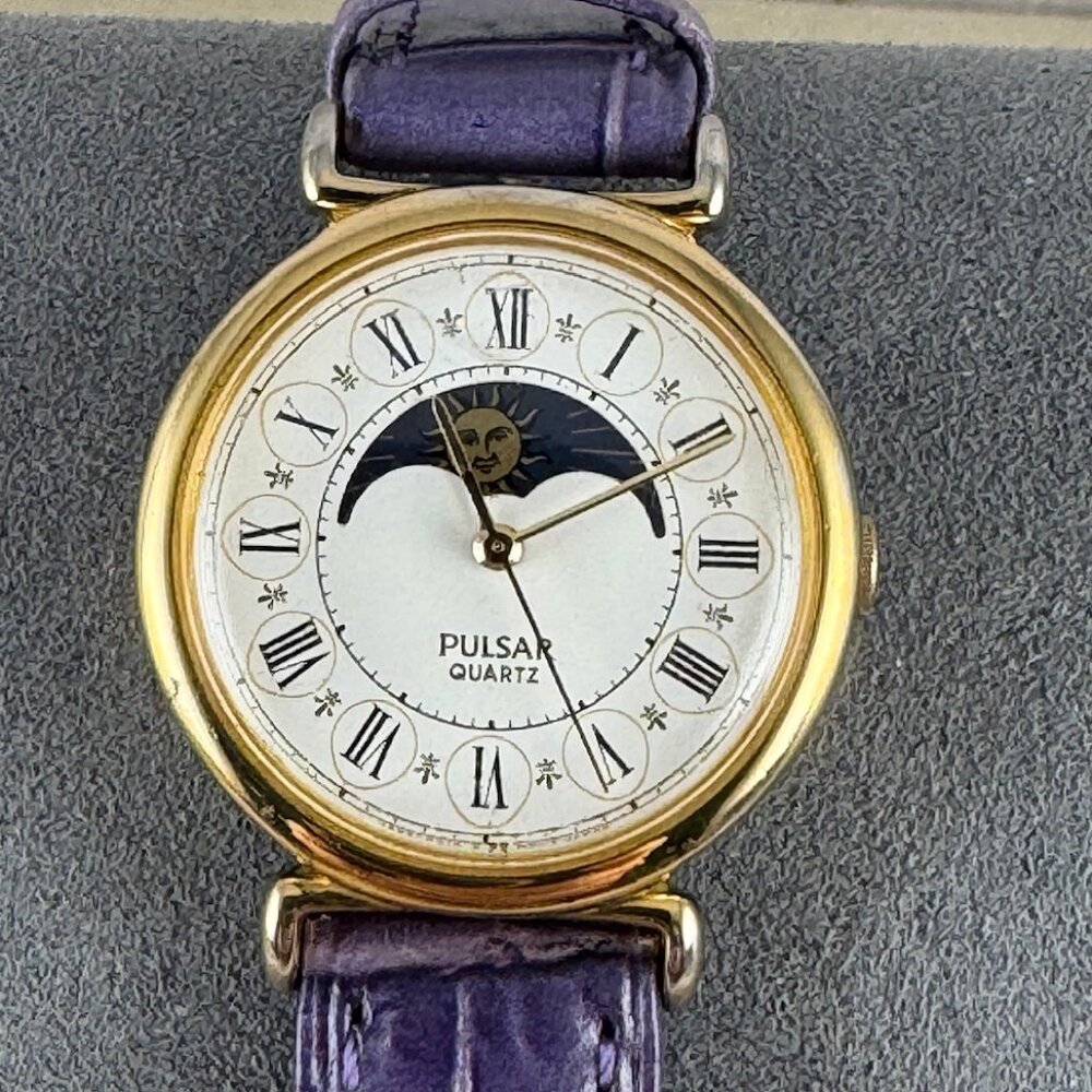 Vintage Pulsar Moon Phase Gold Tone Watch Lavender Embossed Leather Strap